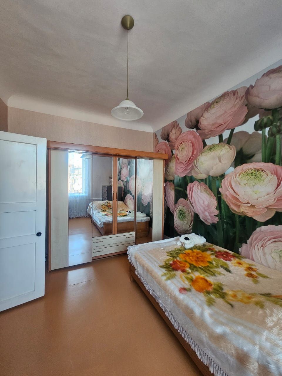 3-комн.кв. на Находкинском пр.