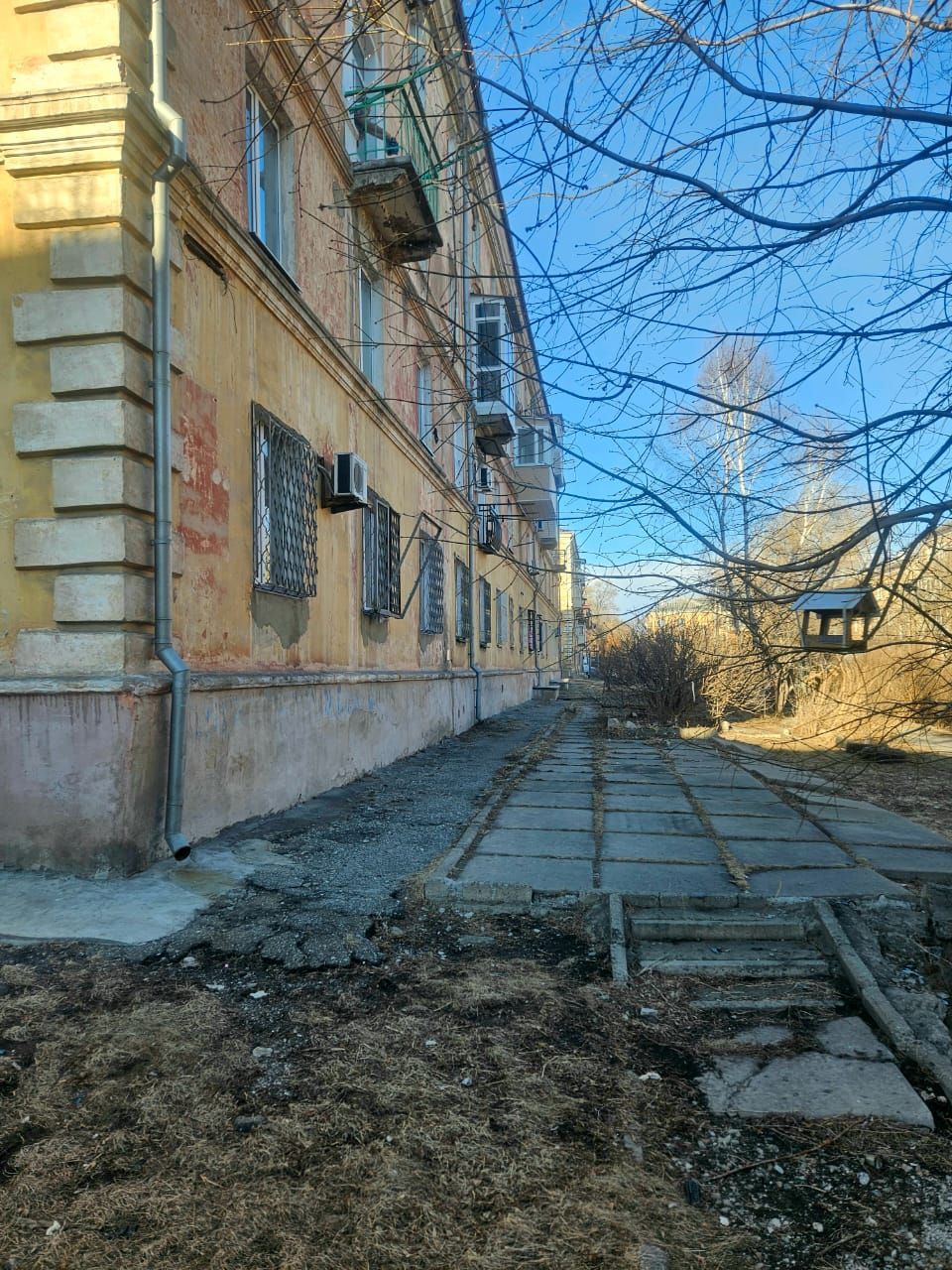 3-комн.кв. на Находкинском пр.